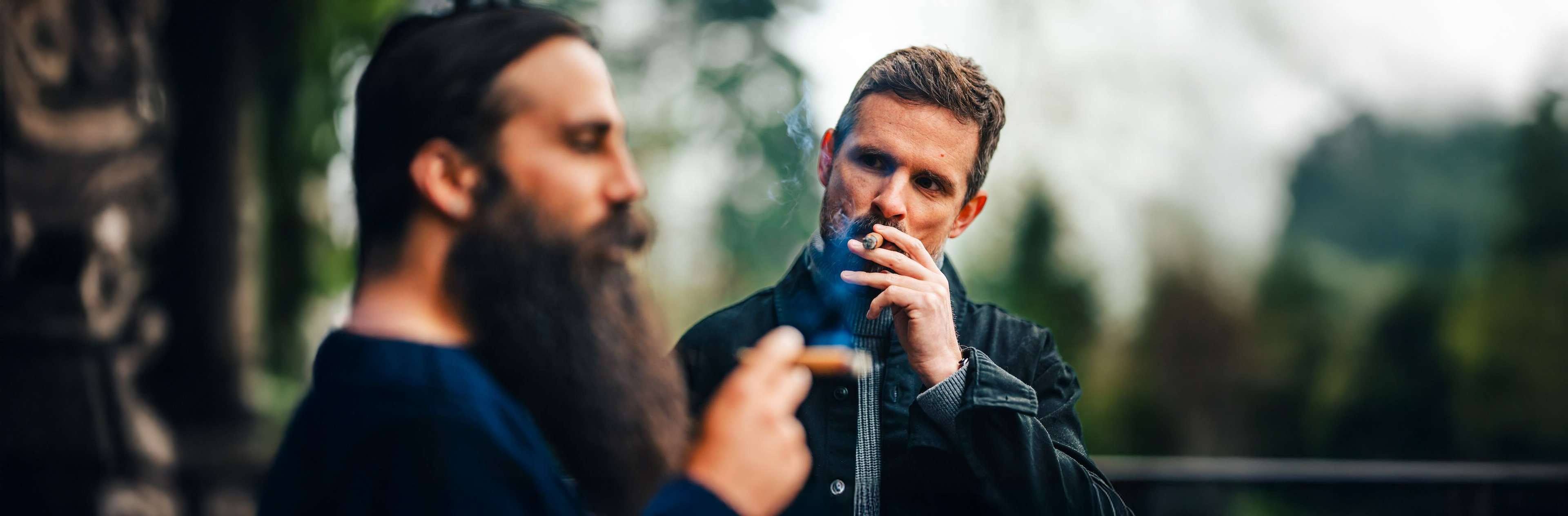 Essen, Präsentation des Essens, Person, Kopf, Person, Gesicht, Erwachsener, Mann